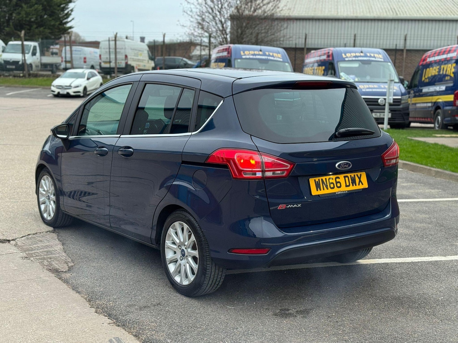 Used Ford B-MAX 2016 for sale - 77066672: Photo 7