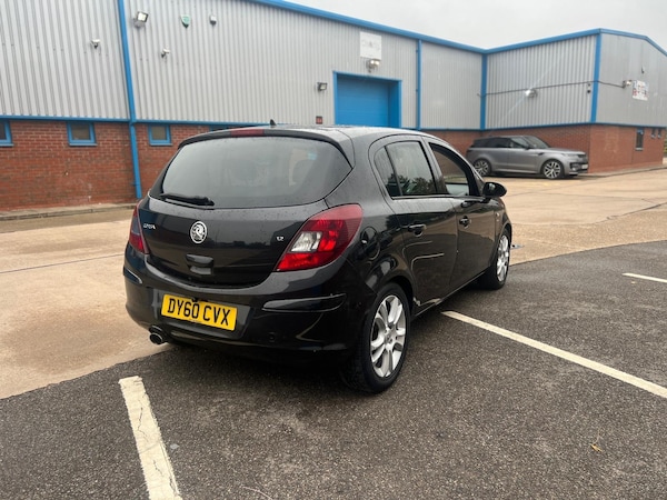 Used Vauxhall Corsa 2010 for sale - 76283252: Photo 10