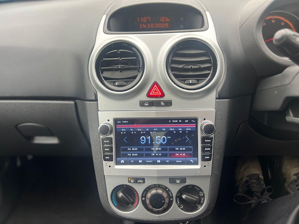 Used Vauxhall Corsa 2010 for sale - 76283252: Photo 15