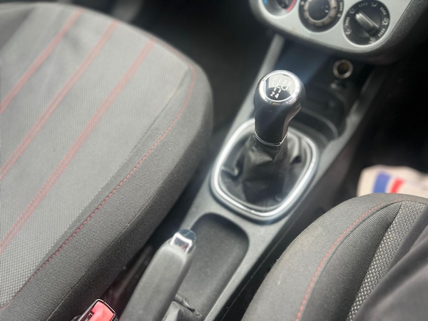 Used Vauxhall Corsa 2010 for sale - 76283252: Photo 19