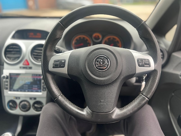 Used Vauxhall Corsa 2010 for sale - 76283252: Photo 24