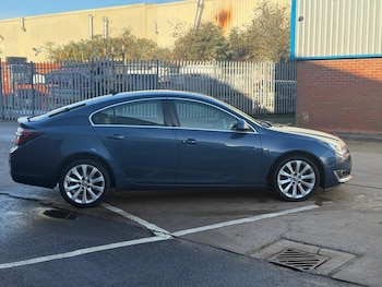 Used Vauxhall Insignia 2015 for sale - 76786575: Photo