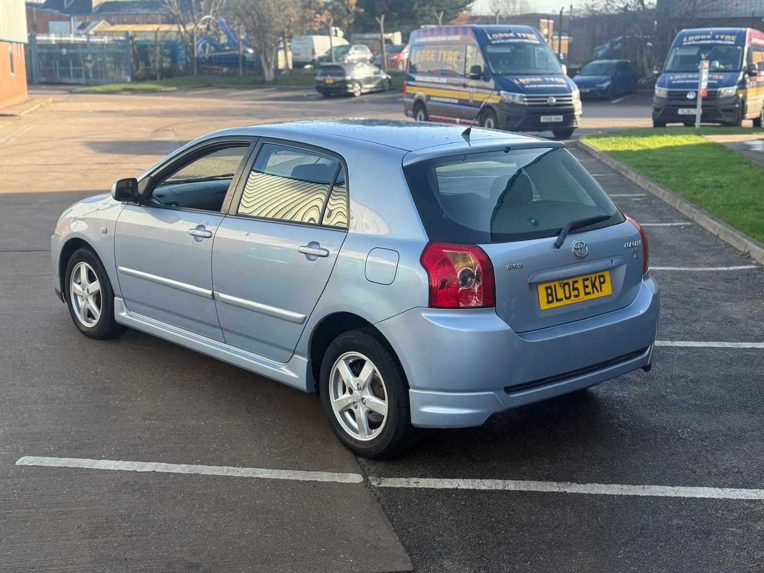 Used Toyota Corolla 2005 for sale - 76714316: Photo 11