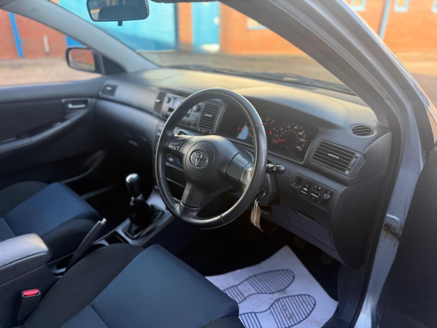 Used Toyota Corolla 2005 for sale - 76714316: Photo 18