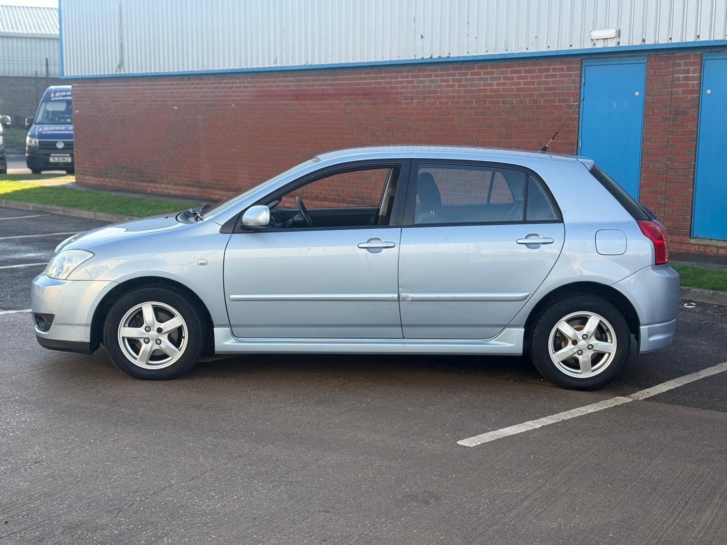 Used Toyota Corolla 2005 for sale - 76714316: Photo 3