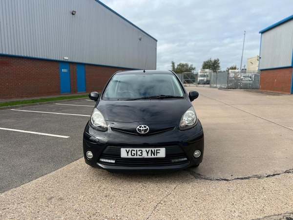 Used Toyota AYGO 2013 for sale - 76214986: Photo 1