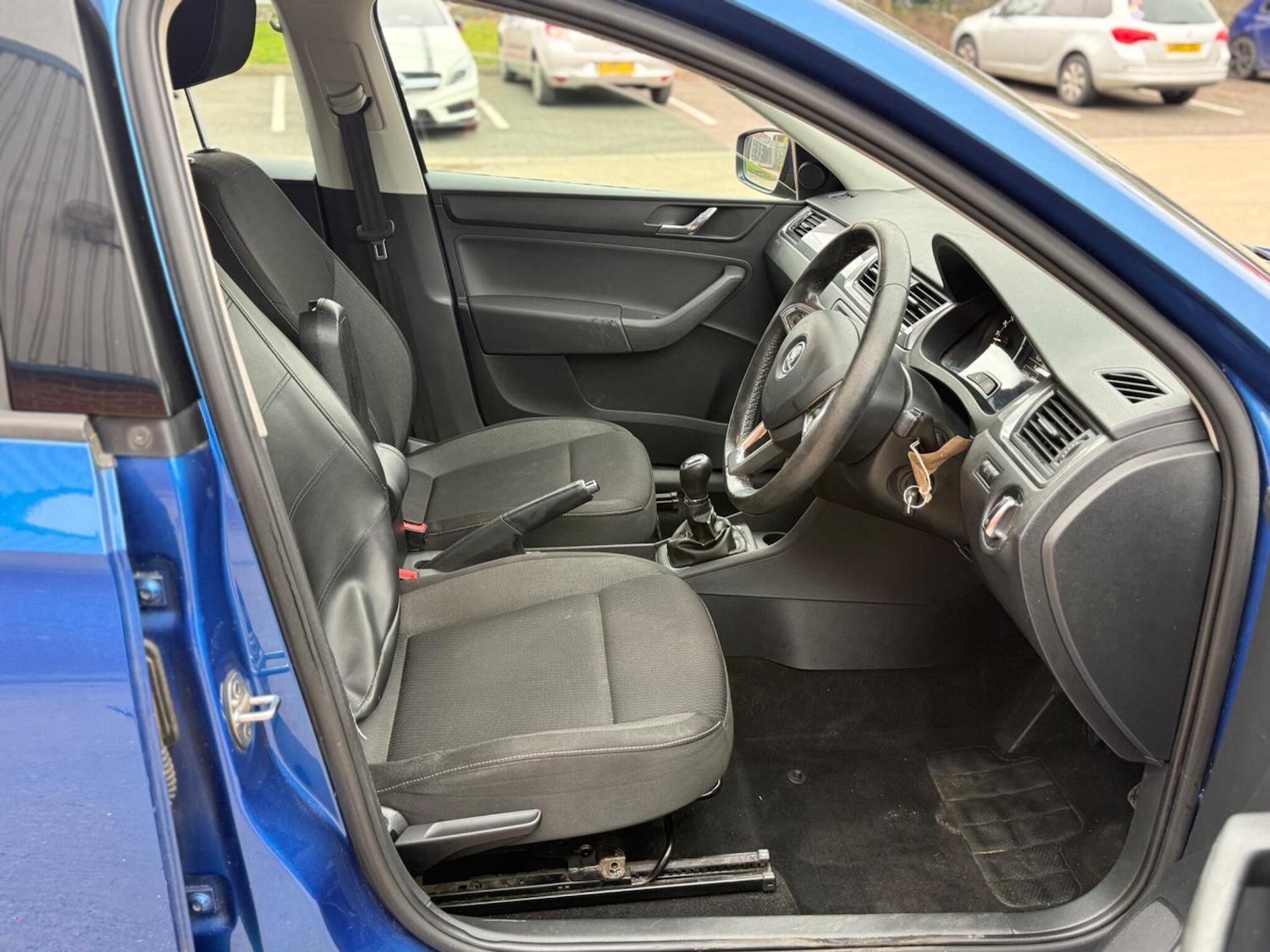 Used Skoda Rapid Spaceback 2015 for sale - 77645860: Photo 35