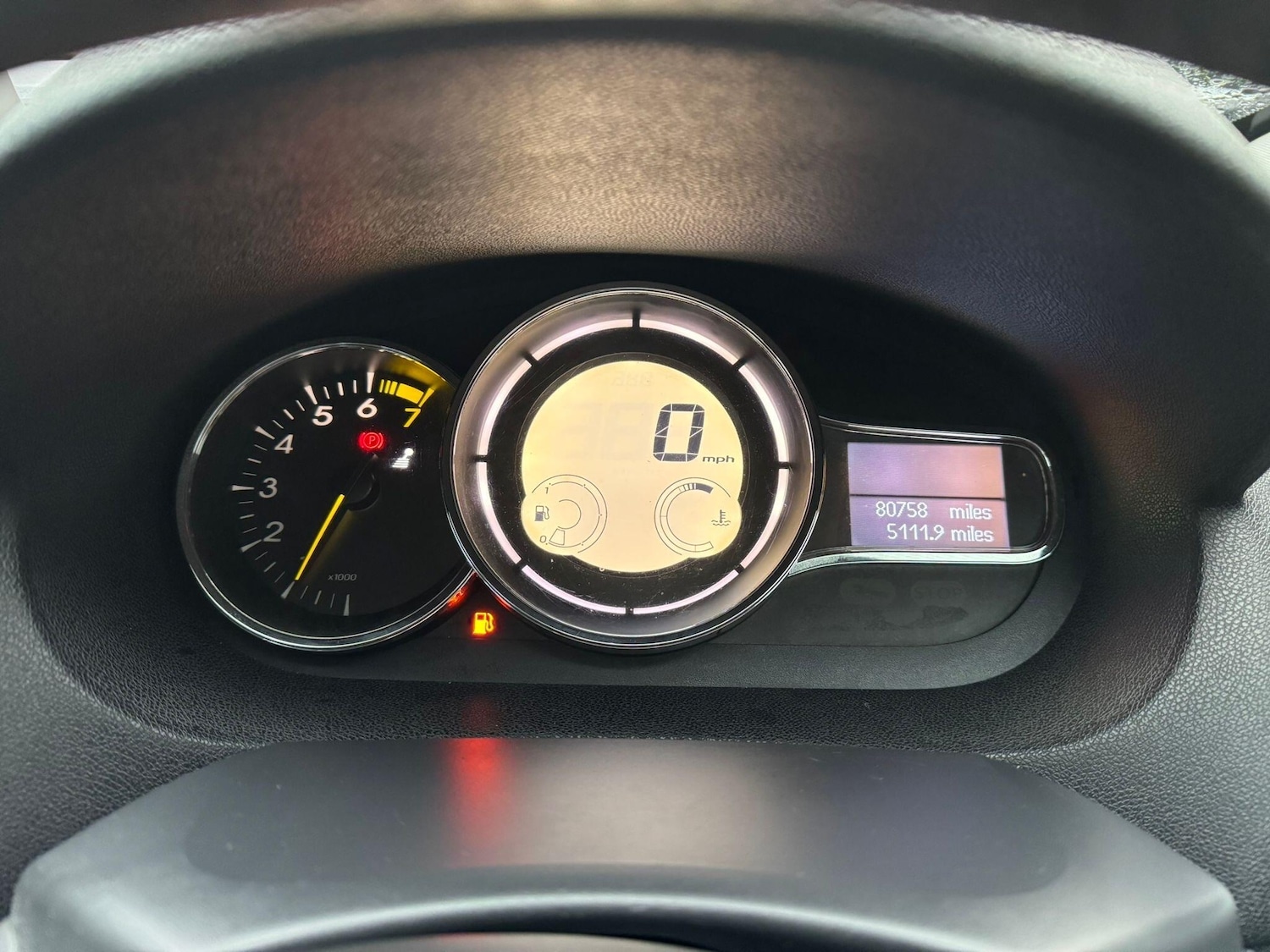 Used Renault Megane 2011 for sale - 76824861: Photo 19