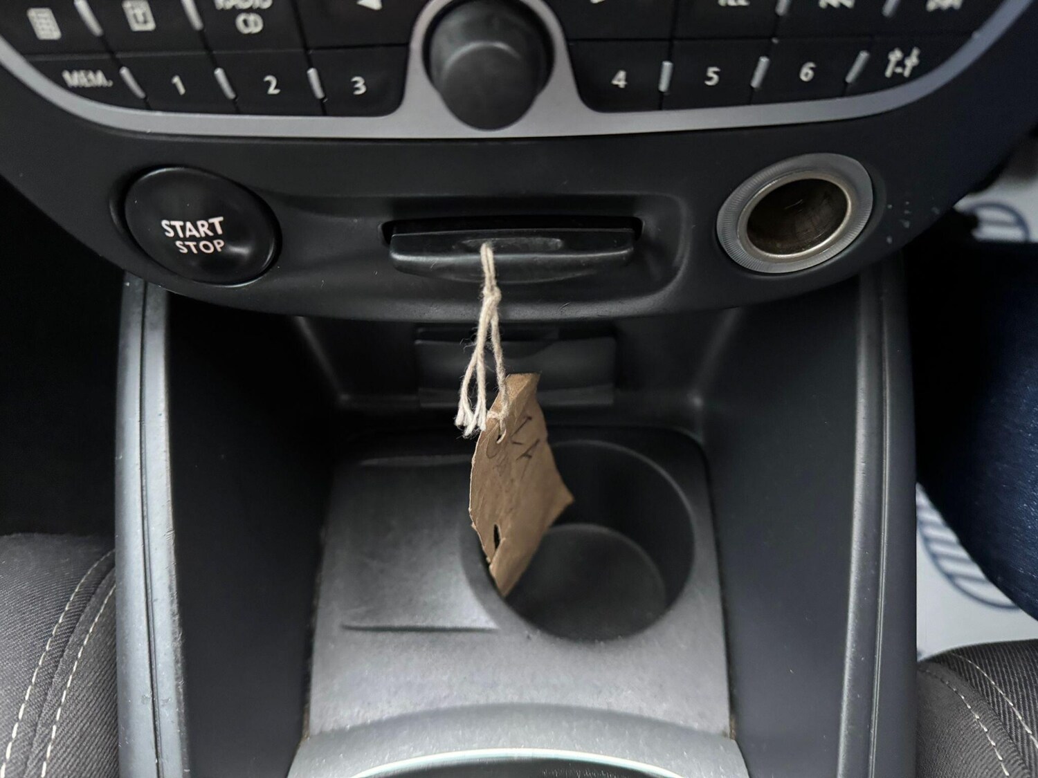 Used Renault Megane 2011 for sale - 76824861: Photo 20