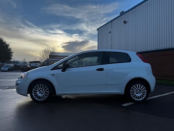 Used Fiat Punto 2014 for sale - 77237866: Photo