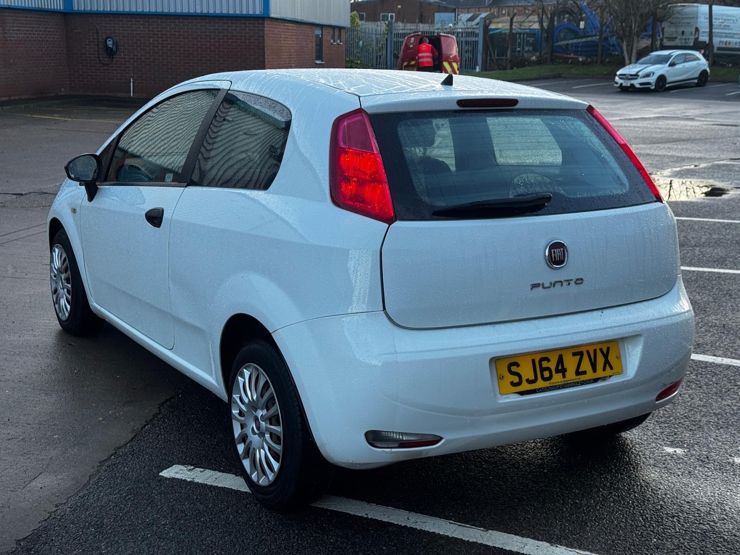 Used Fiat Punto 2014 for sale - 77237866: Photo 7