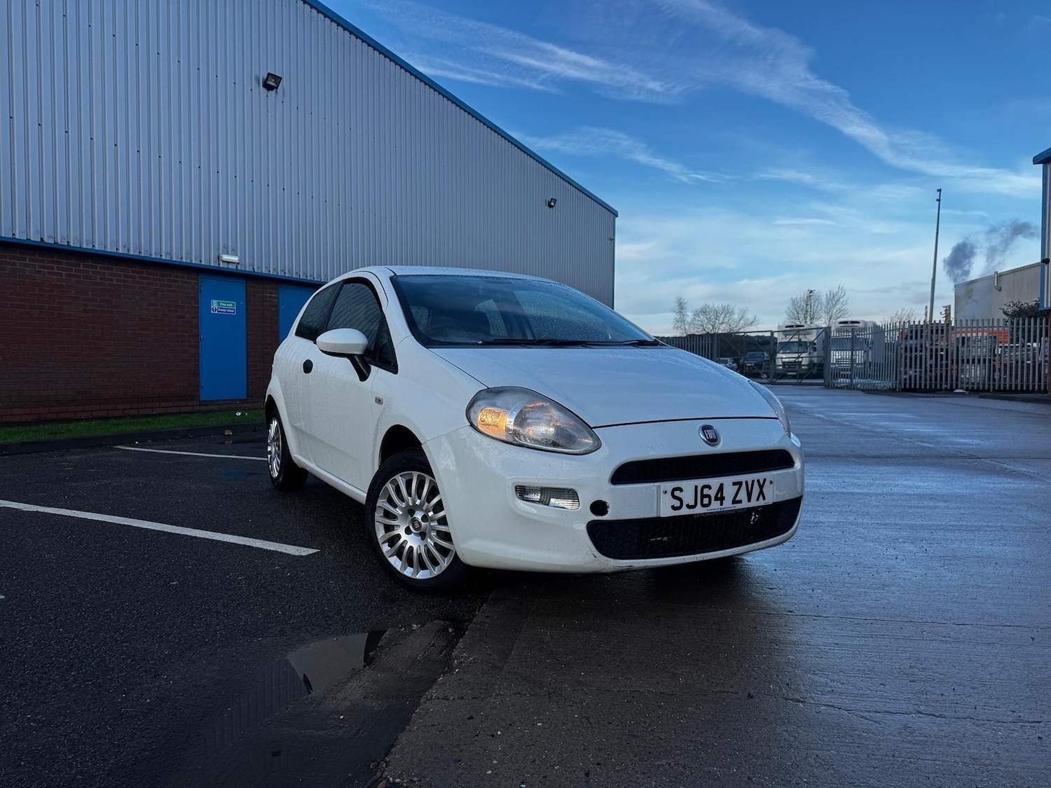 Used Fiat Punto 2014 for sale - 77237866: Photo 9