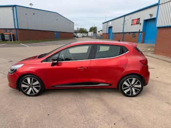 Used Renault Clio 2016 for sale - 79767309: Photo