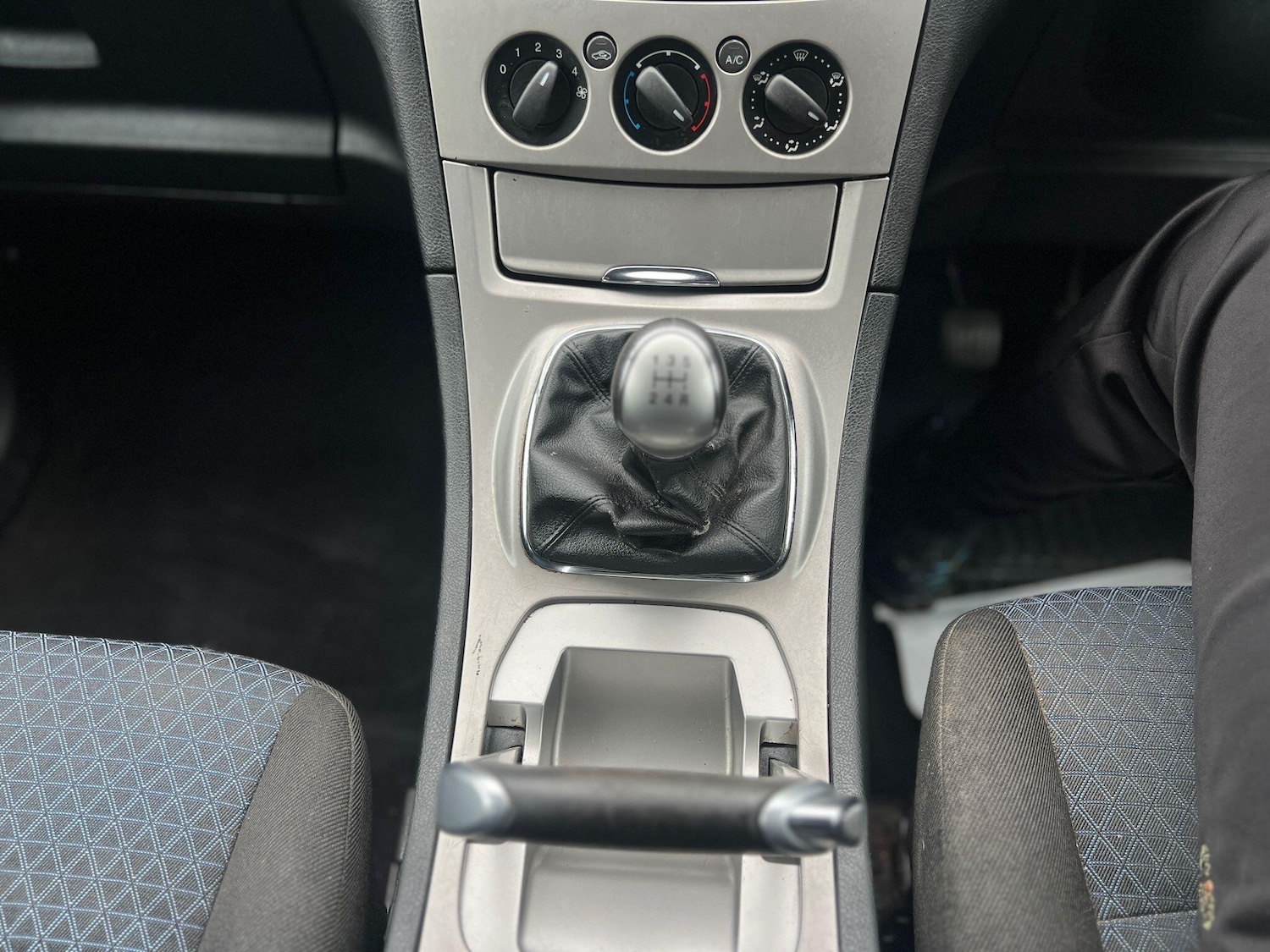 Used Ford S-Max 2009 for sale - 76592556: Photo 16