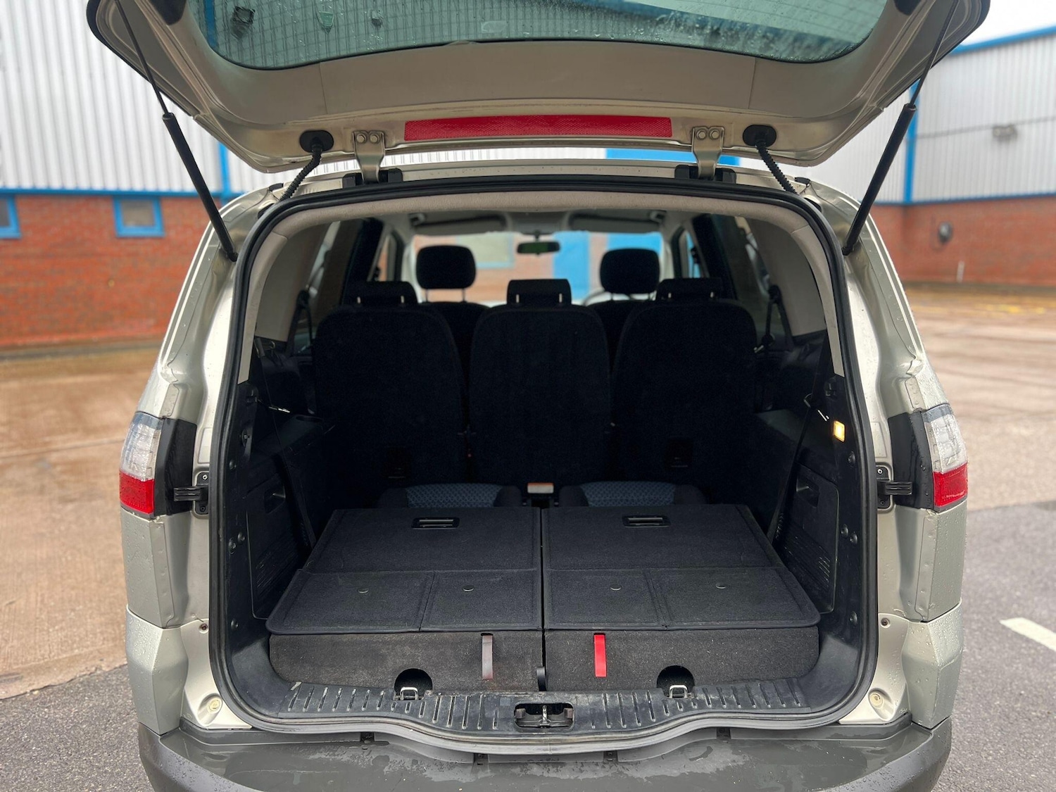 Used Ford S-Max 2009 for sale - 76592556: Photo 25