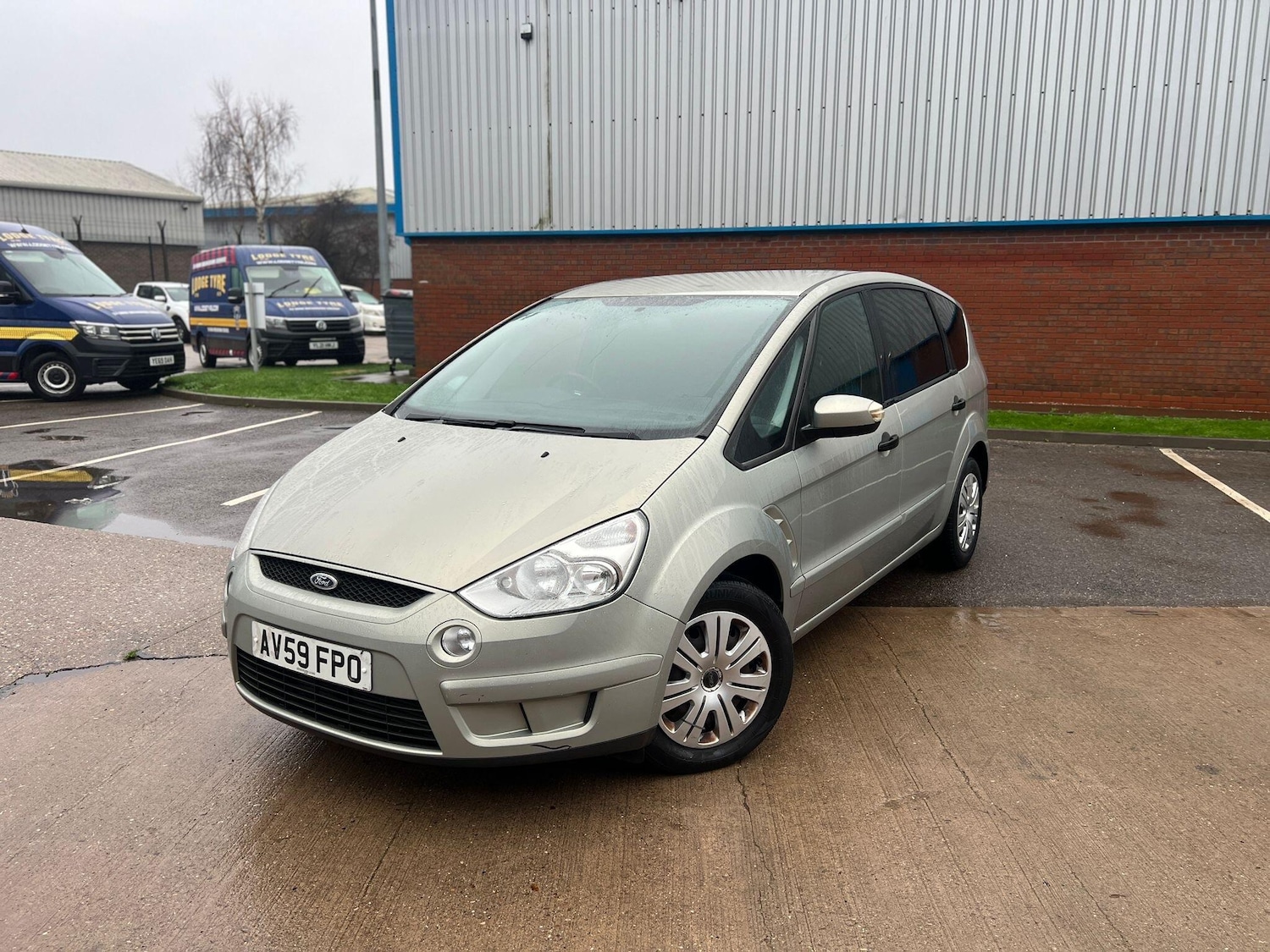 Used Ford S-Max 2009 for sale - 76592556: Photo 6