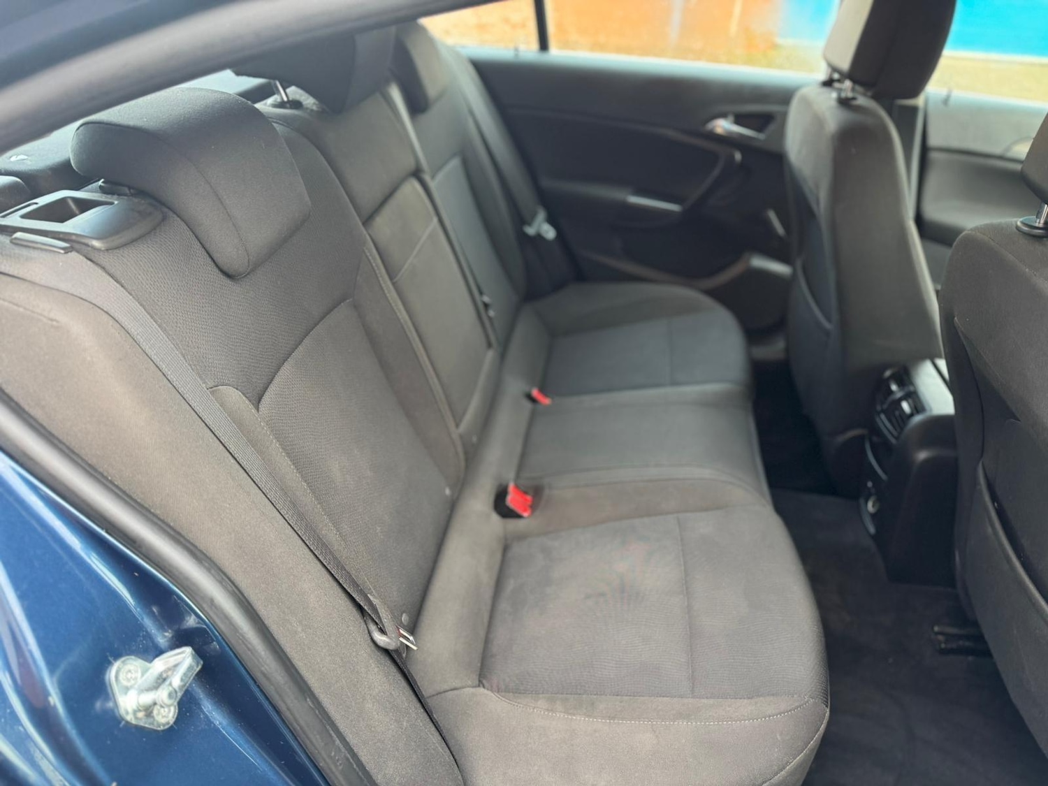 Used Vauxhall Insignia 2011 for sale - 76936125: Photo 10