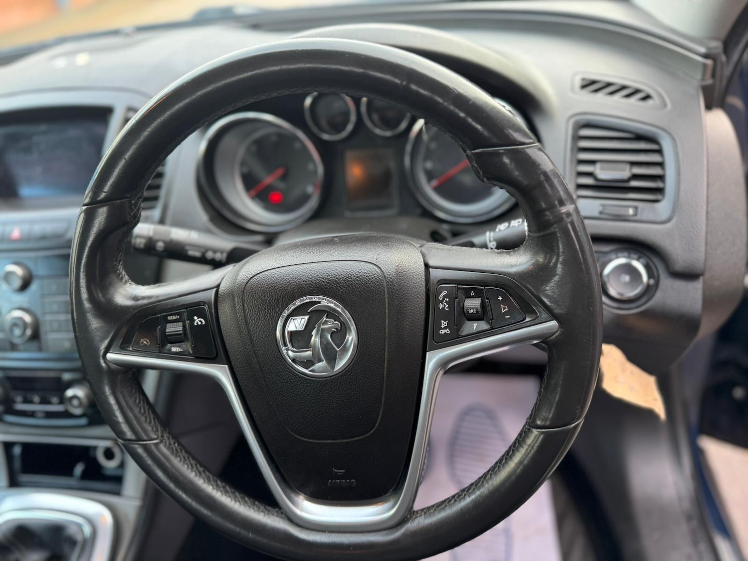 Used Vauxhall Insignia 2011 for sale - 76936125: Photo 11