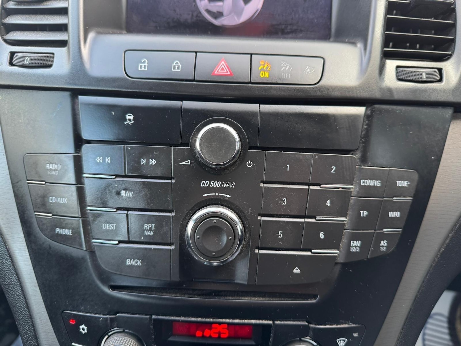 Used Vauxhall Insignia 2011 for sale - 76936125: Photo 16