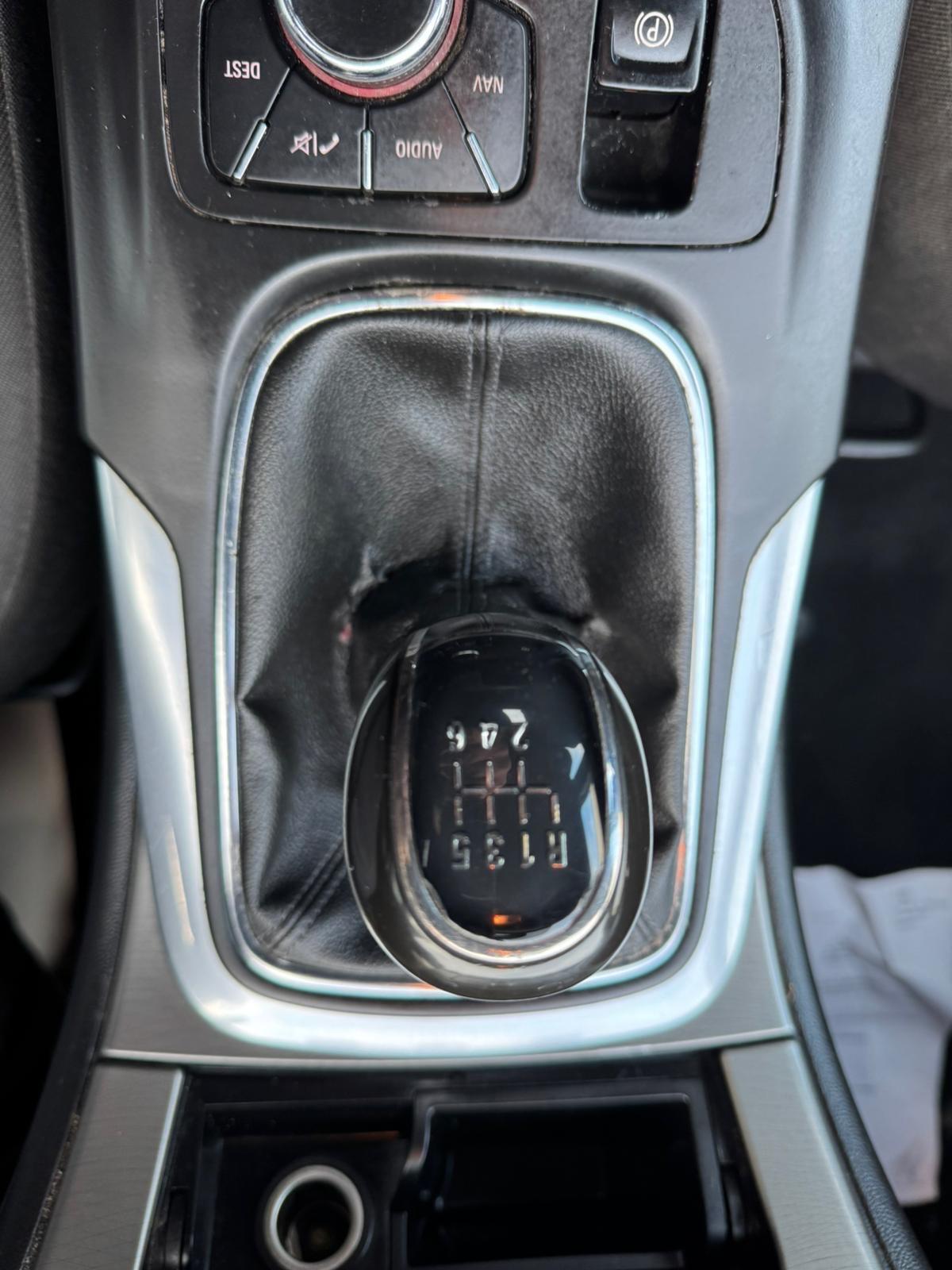 Used Vauxhall Insignia 2011 for sale - 76936125: Photo 21