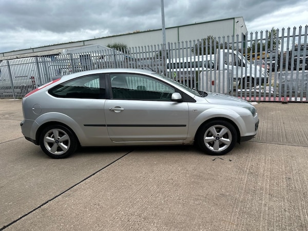 Used Ford Focus 2006 for sale - 73463045: Photo 4
