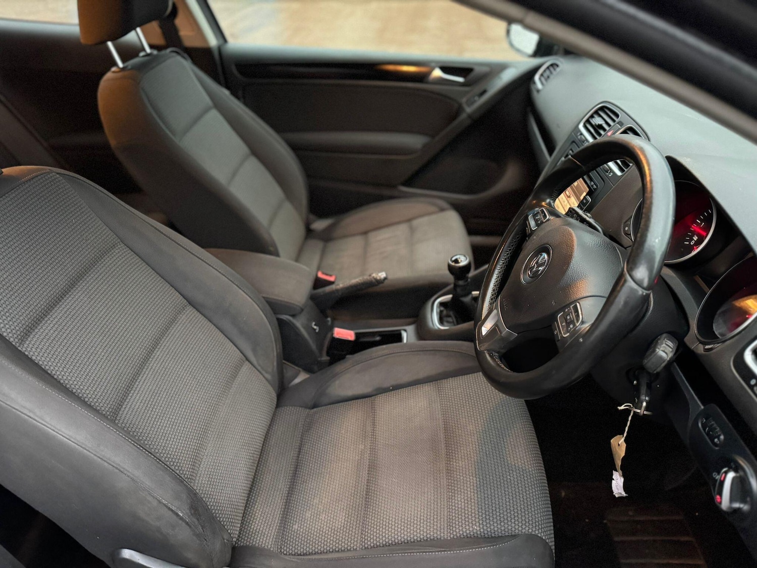 Used Volkswagen Golf 2011 for sale - 76572425: Photo 12