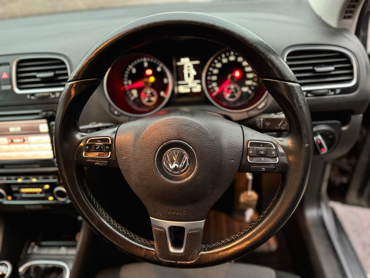 Used Volkswagen Golf 2011 for sale - 76572425: Photo 13