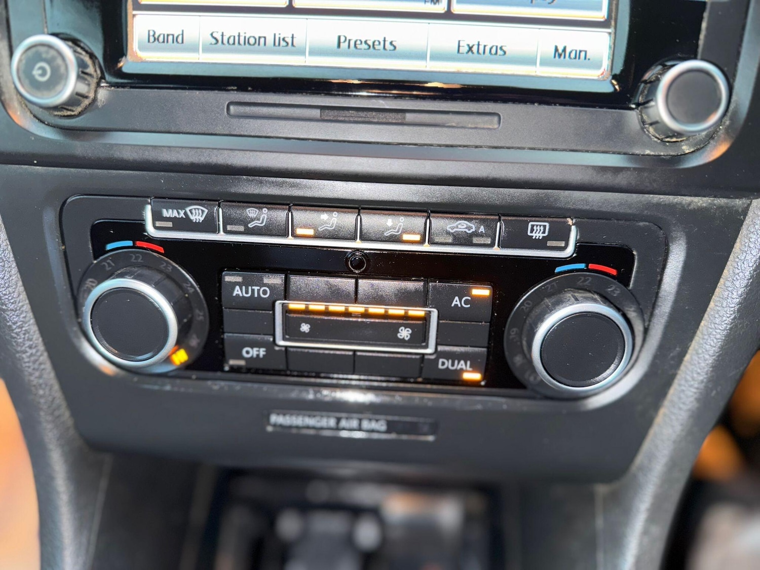 Used Volkswagen Golf 2011 for sale - 76572425: Photo 20