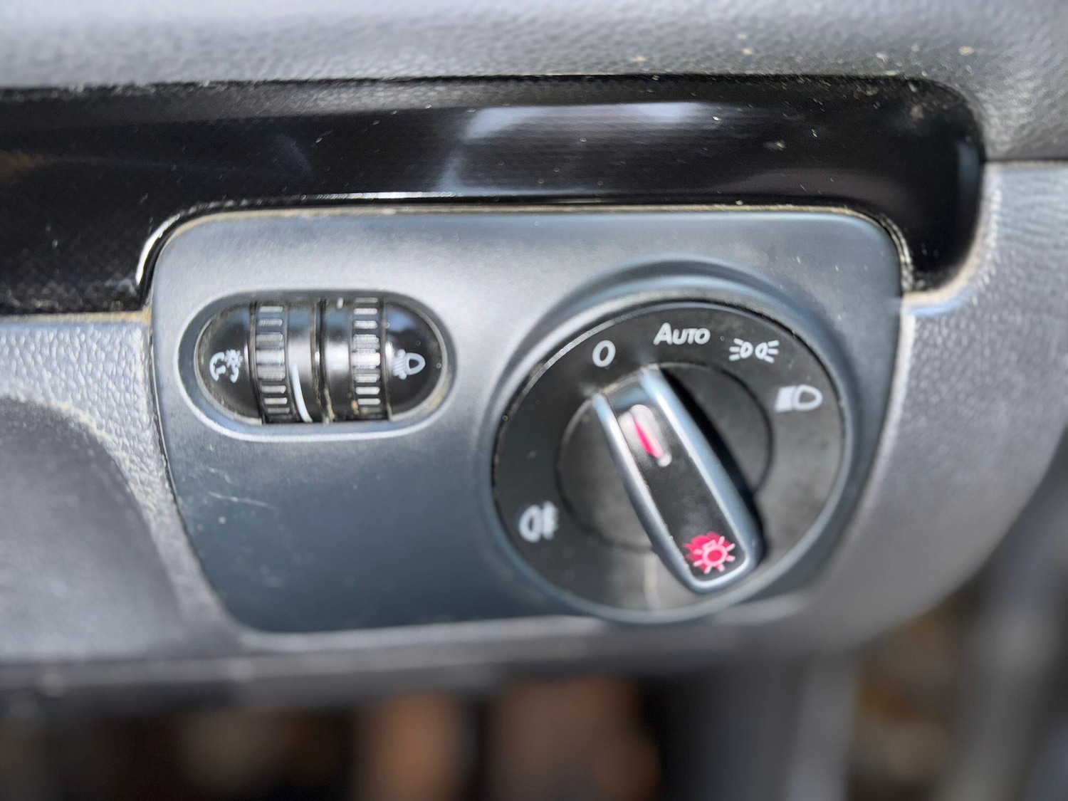 Used Volkswagen Golf 2011 for sale - 76572425: Photo 22