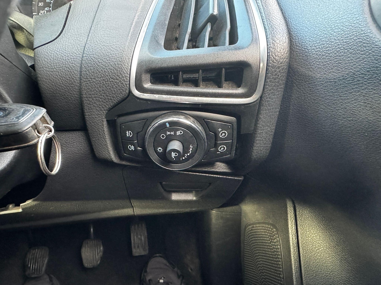 Used Ford Focus 2012 for sale - 78019685: Photo 17