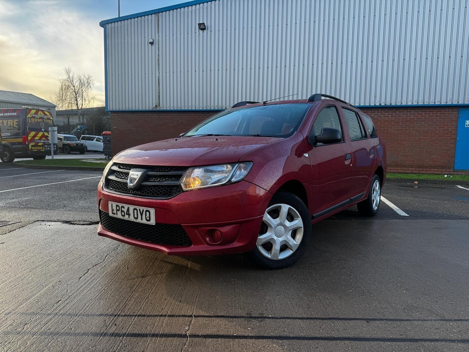 Used Dacia Logan MCV 2015 for sale - 77238196: Photo 11