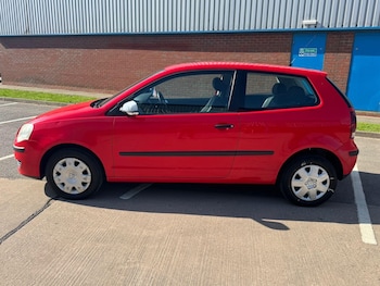 Used Volkswagen Polo 2009 for sale - 78461984: Photo