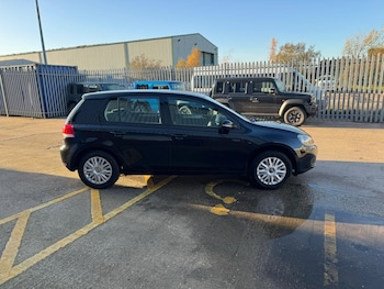 Used Volkswagen Golf 2011 for sale - 76801706: Photo