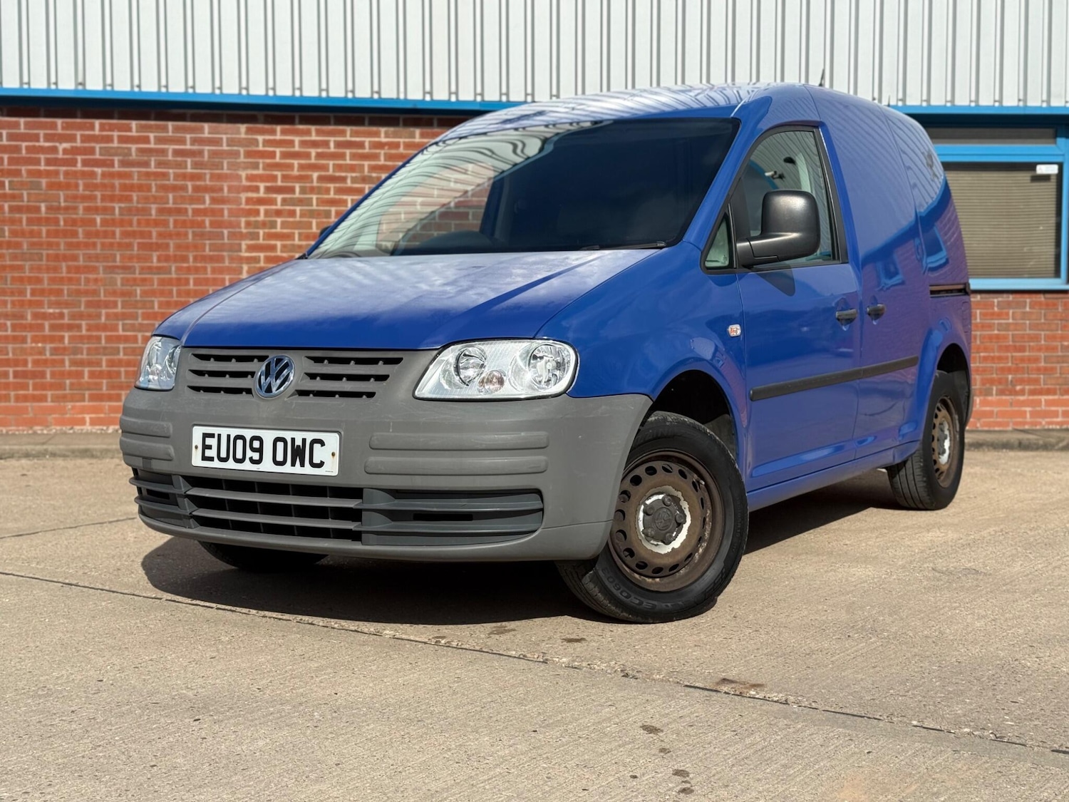 Used Volkswagen Caddy 2009 for sale - 77839970: Photo 3