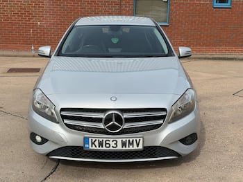 Used Mercedes-Benz A-Class 2014 for sale - 79774424: Photo