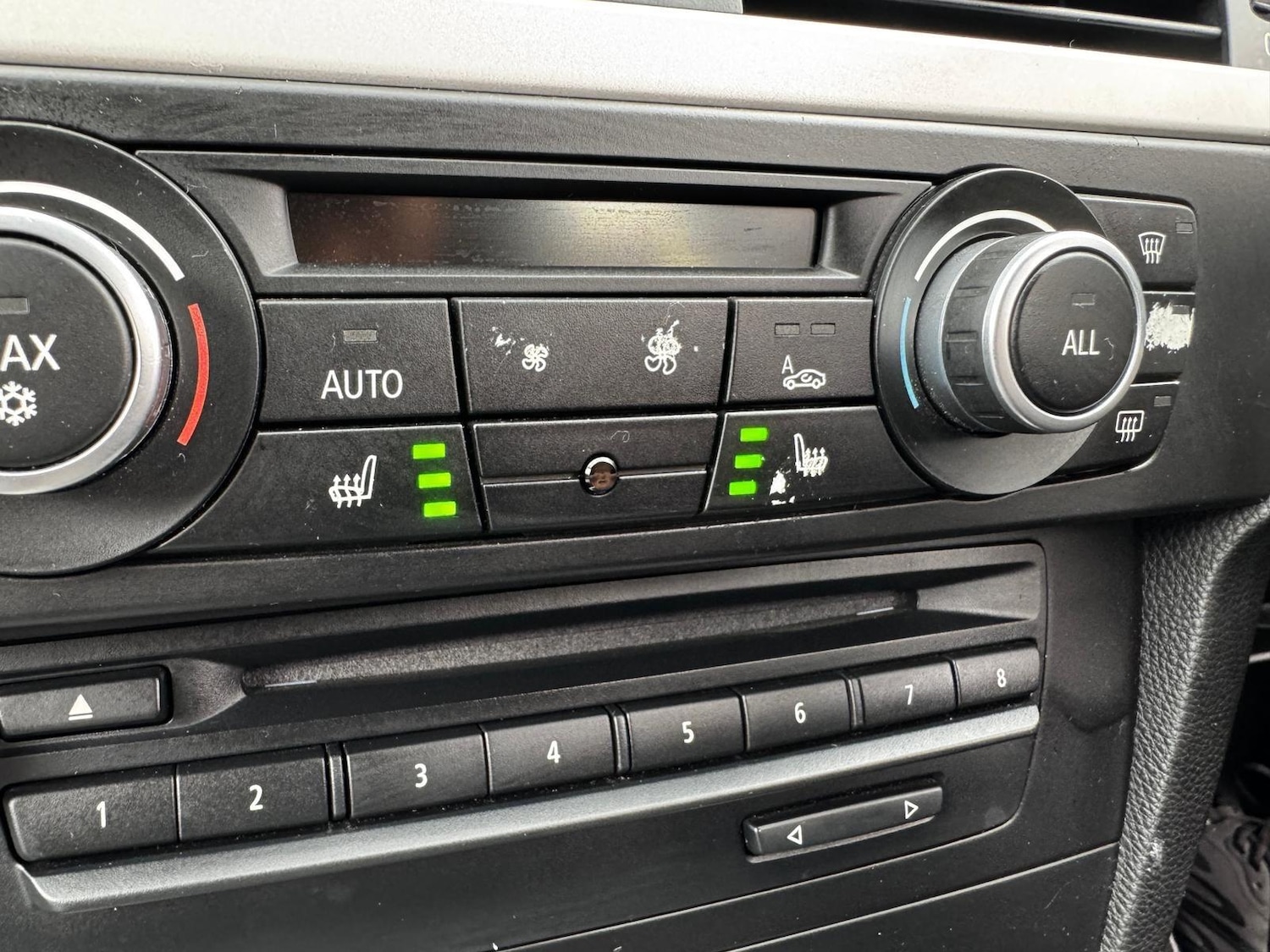 Used BMW 3 Series 2010 for sale - 78101369: Photo 15