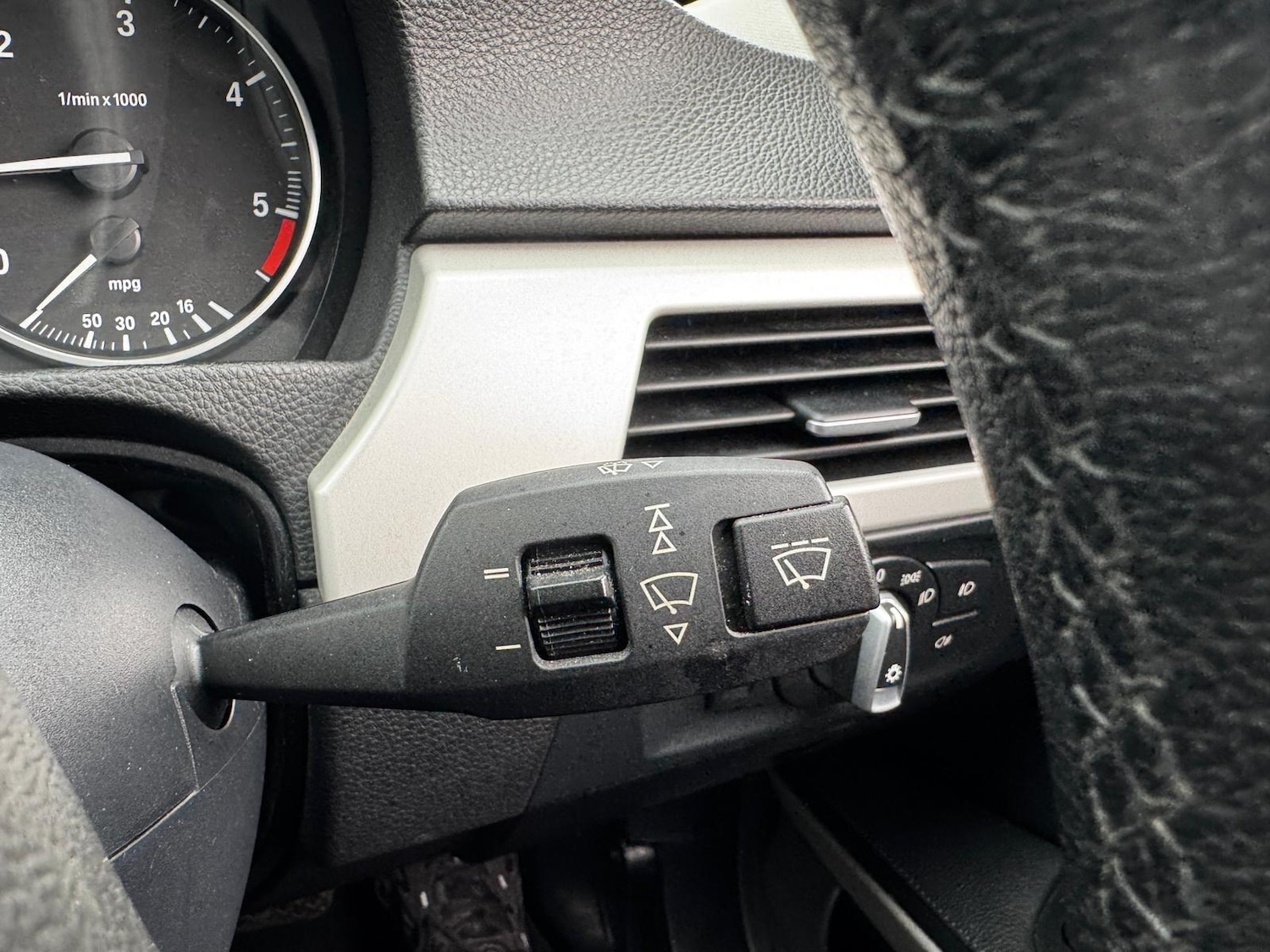 Used BMW 3 Series 2010 for sale - 78101369: Photo 18