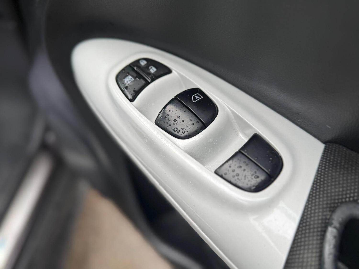 Used Nissan Juke 2012 for sale - 77574470: Photo 25