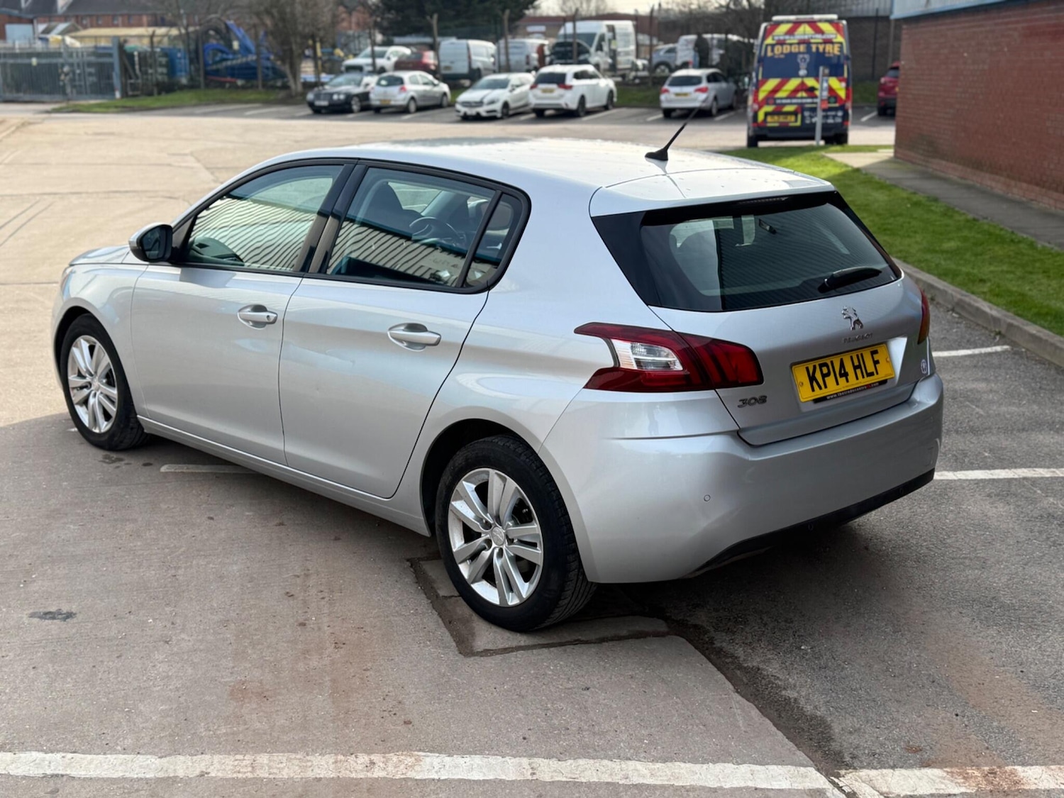 Used Peugeot 308 for sale - 77587149: Photo 12