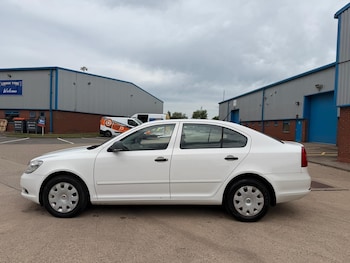 Used Skoda Octavia 2012 for sale - 78752042: Photo