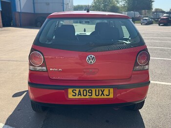 Used Volkswagen Polo 2009 for sale - 79601375: Photo