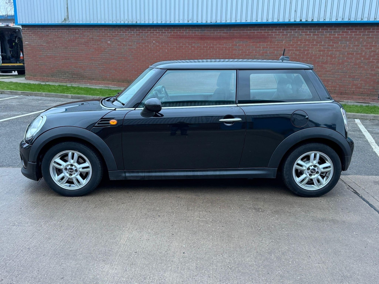 Used MINI Hatch 2012 for sale - 77376574: Photo 3