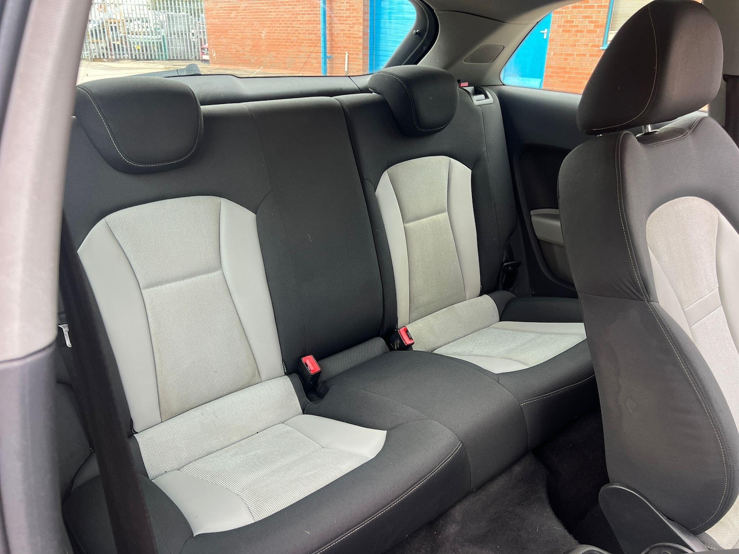 Used Audi A1 2011 for sale - 76152883: Photo 12