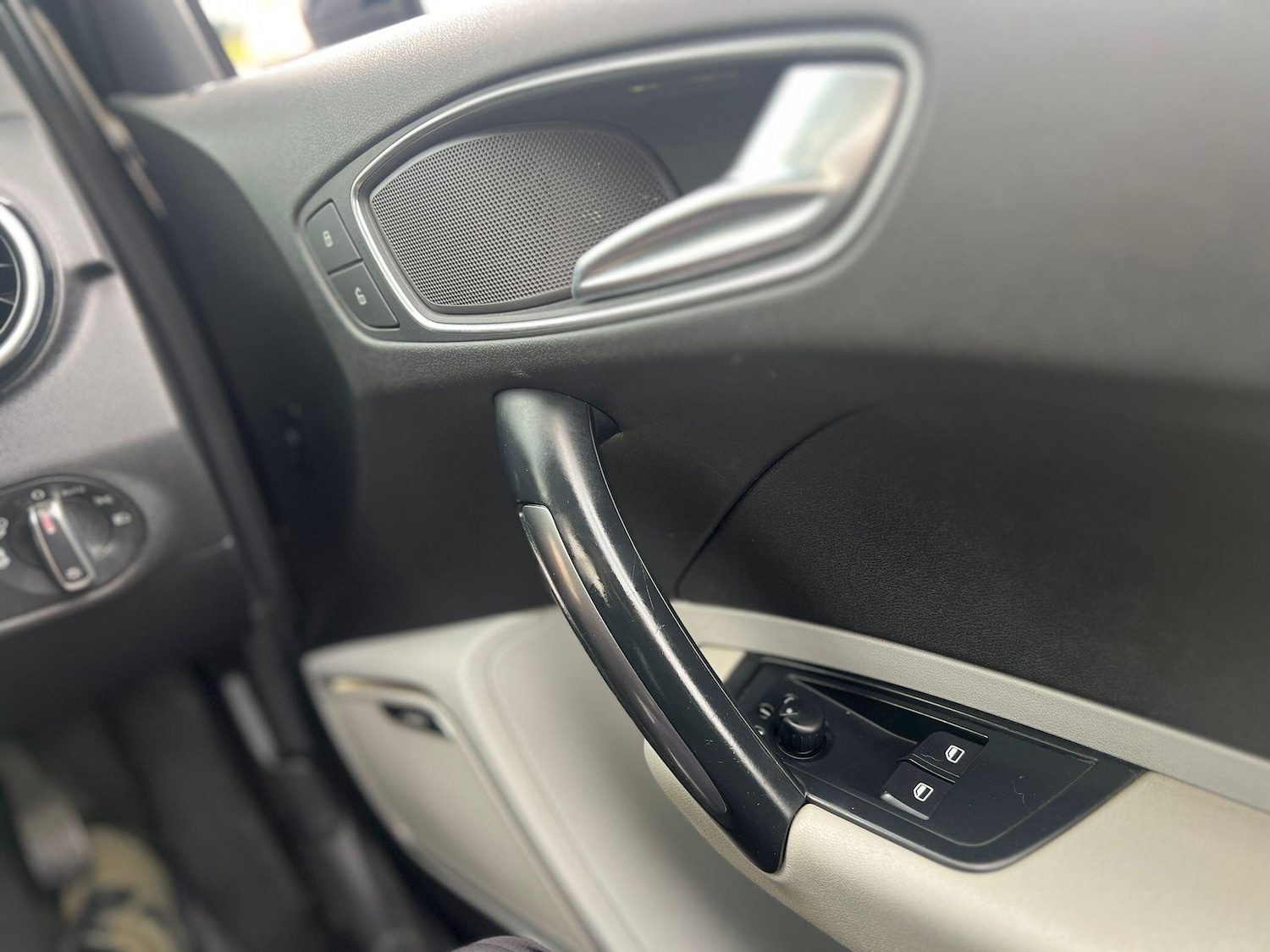 Used Audi A1 2011 for sale - 76152883: Photo 15