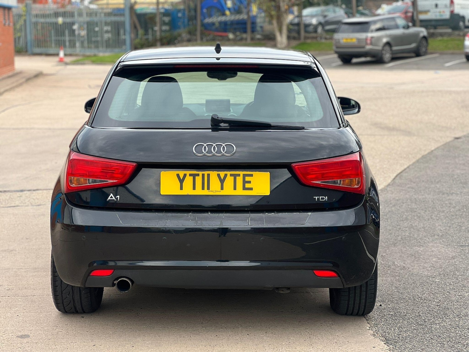 Used Audi A1 2011 for sale - 76152883: Photo 2