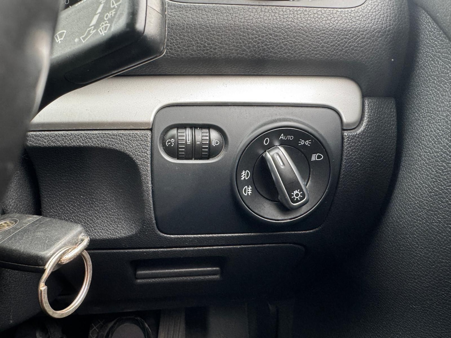 Used Volkswagen Golf 2010 for sale - 78047204: Photo 21