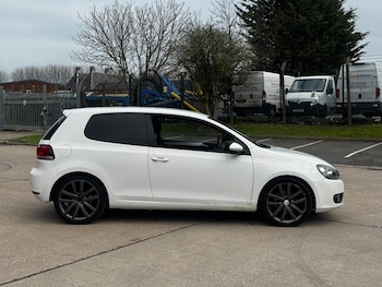 Used Volkswagen Golf 2010 for sale - 78047204: Photo