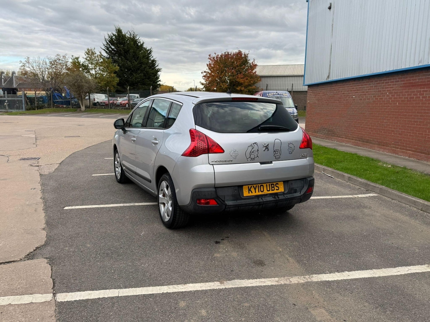 Used Peugeot 3008 2010 for sale - 76349034: Photo 10