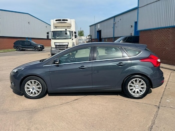 Used Ford Focus 2011 for sale - 78675641: Photo