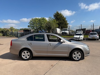 Used Skoda Octavia 2010 for sale - 78416881: Photo